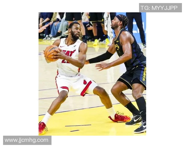 勇士与热火在2018夏季联赛中的激烈对决与精彩瞬间回顾