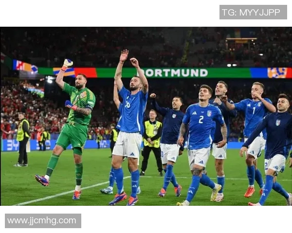 欧国杯精彩对决乌克兰迎战意大利两队全力争胜展现足球魅力 欧国杯精彩对决乌克兰迎战意大利两队全力争胜展现足球魅力