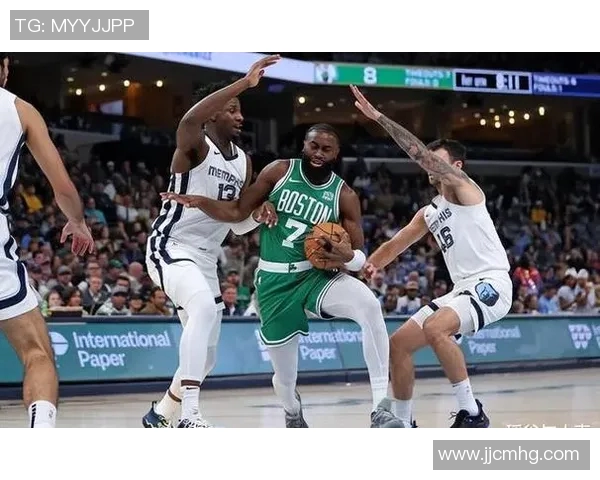 沃尔带领球队挑战凯尔特人能否逆袭成功引发球迷热议