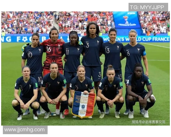 澳大利亚女足与意大利女足的精彩对决展现了女性足球的魅力与实力 澳大利亚女足与意大利女足的精彩对决展现了女性足球的魅力与实力