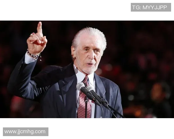 湖人女老板因家族内斗被起诉巴斯家族矛盾加剧引发关注