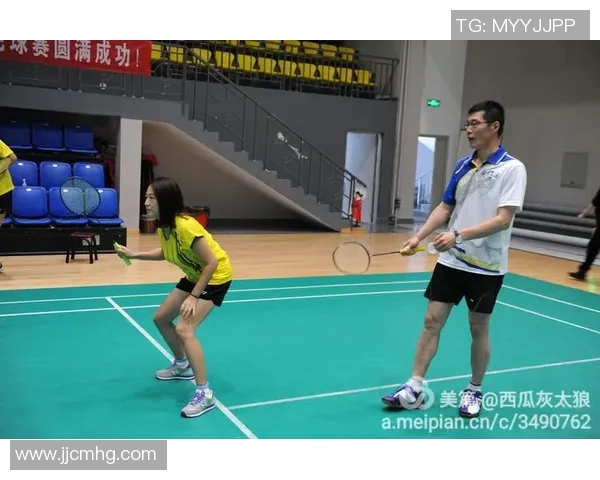 重庆羽毛球队团队协作的创新与变革引发热议