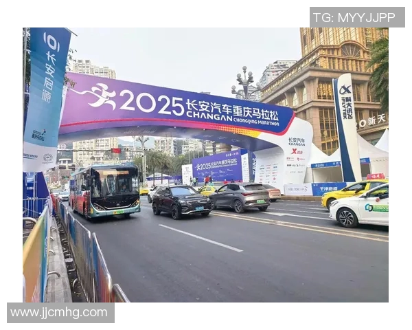 重庆攀岩队在城市马拉松中的突破与成长之路揭秘