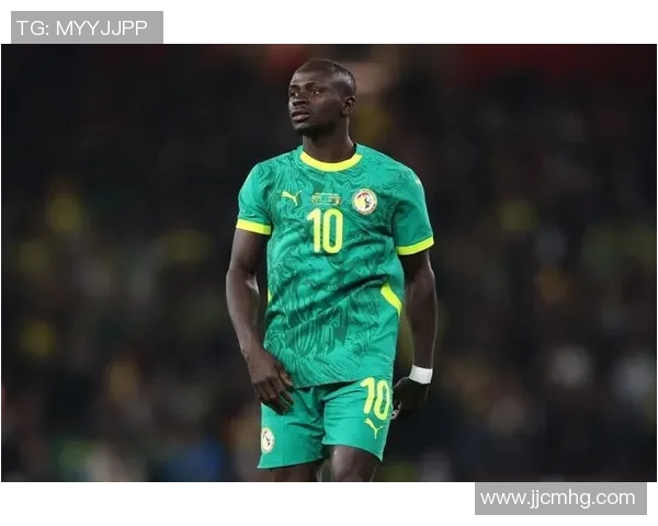 马内在足球世界的崛起与影响力解析:从非洲小镇到全球舞台的传奇之路 马内在足球世界的崛起与影响力解析:从非洲小镇到全球舞台的传奇之路