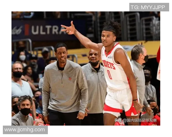 魔术队与火箭队常规赛精彩对决回顾与分析 魔术队与火箭队常规赛精彩对决回顾与分析