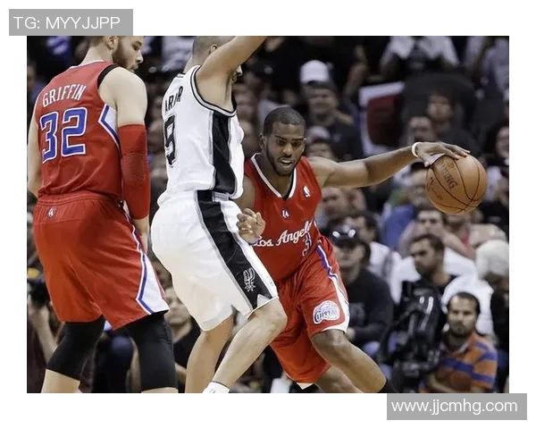 2015年马刺与快船激战回顾精彩录像重温篮球经典瞬间 2015年马刺与快船激战回顾精彩录像重温篮球经典瞬间